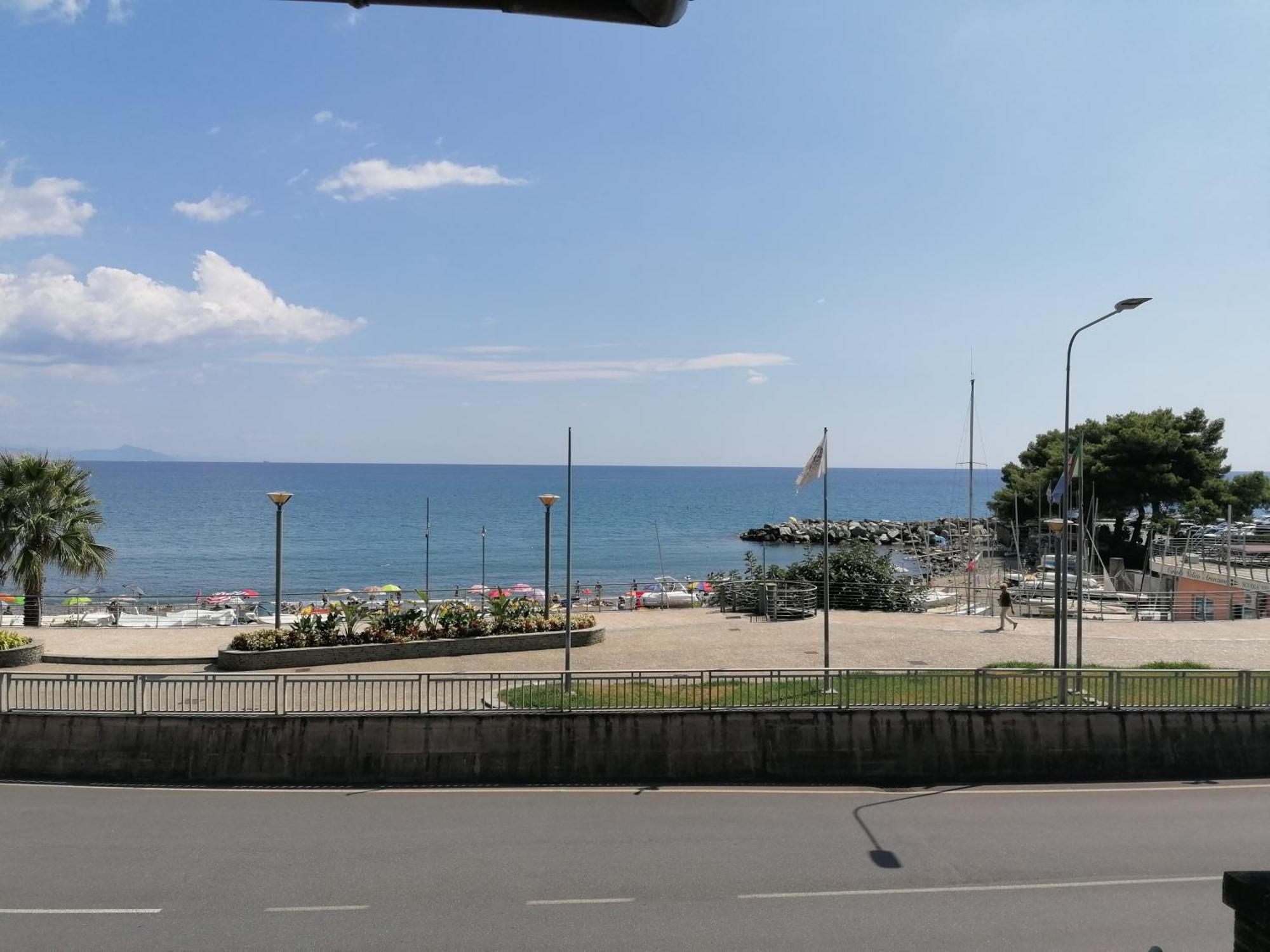 Villa Figoli Suites Arenzano Esterno foto